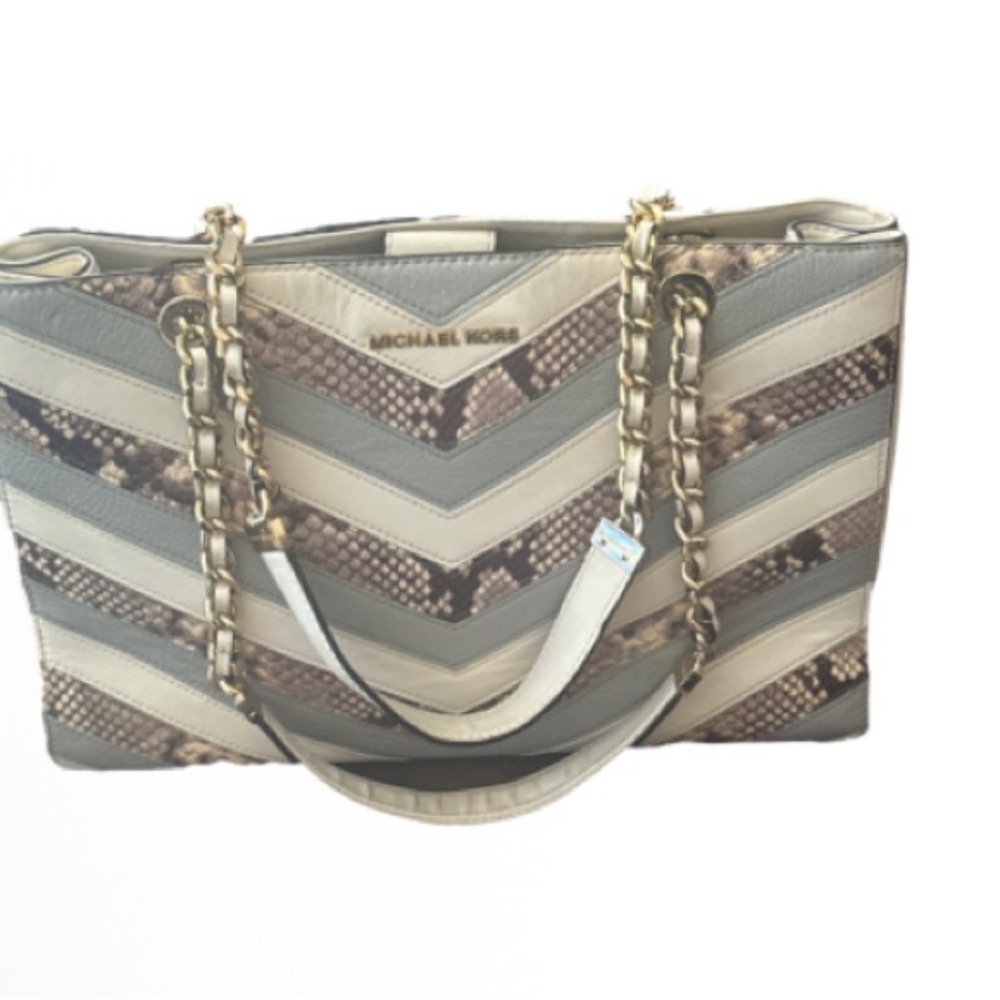 Michael Kors Gray & Cream Chevron snake print Shoulder Bag gold chain strap - Picture 5 of 16